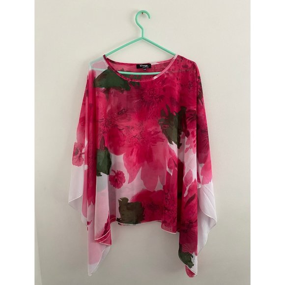 🌸SALE🌸 OFV PRINTED PONCHO - Picture 2 of 7